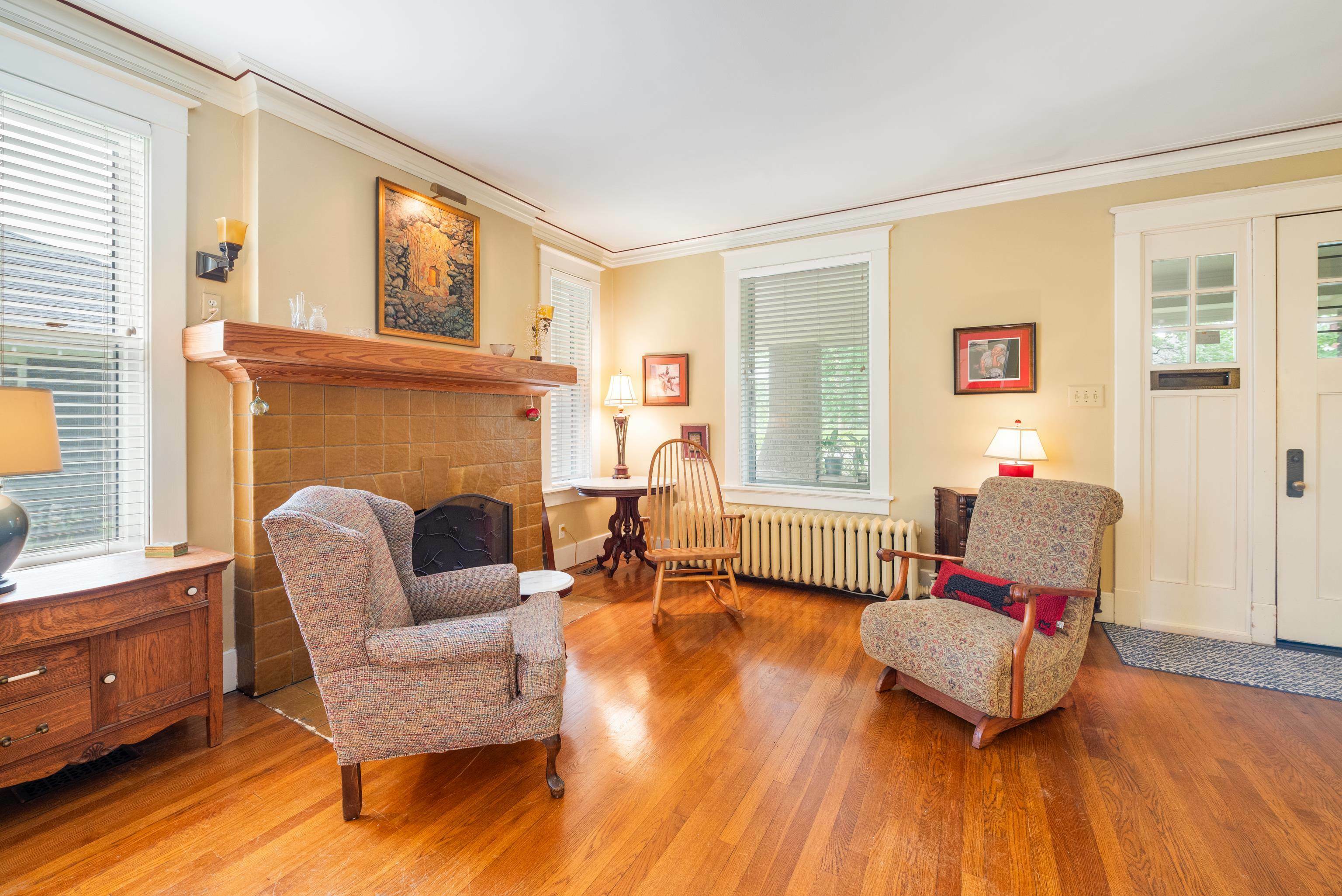 Property Photo: 1668 Forest Ave TN 38112