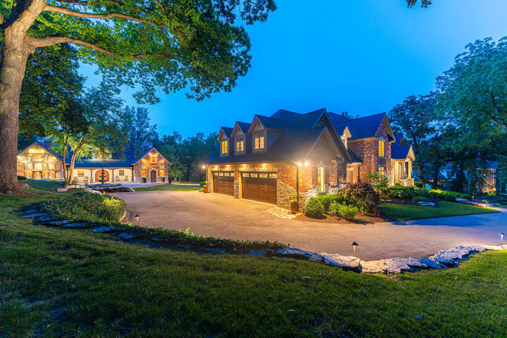 Property Photo:  7N230 Sims Lane  IL 60175 