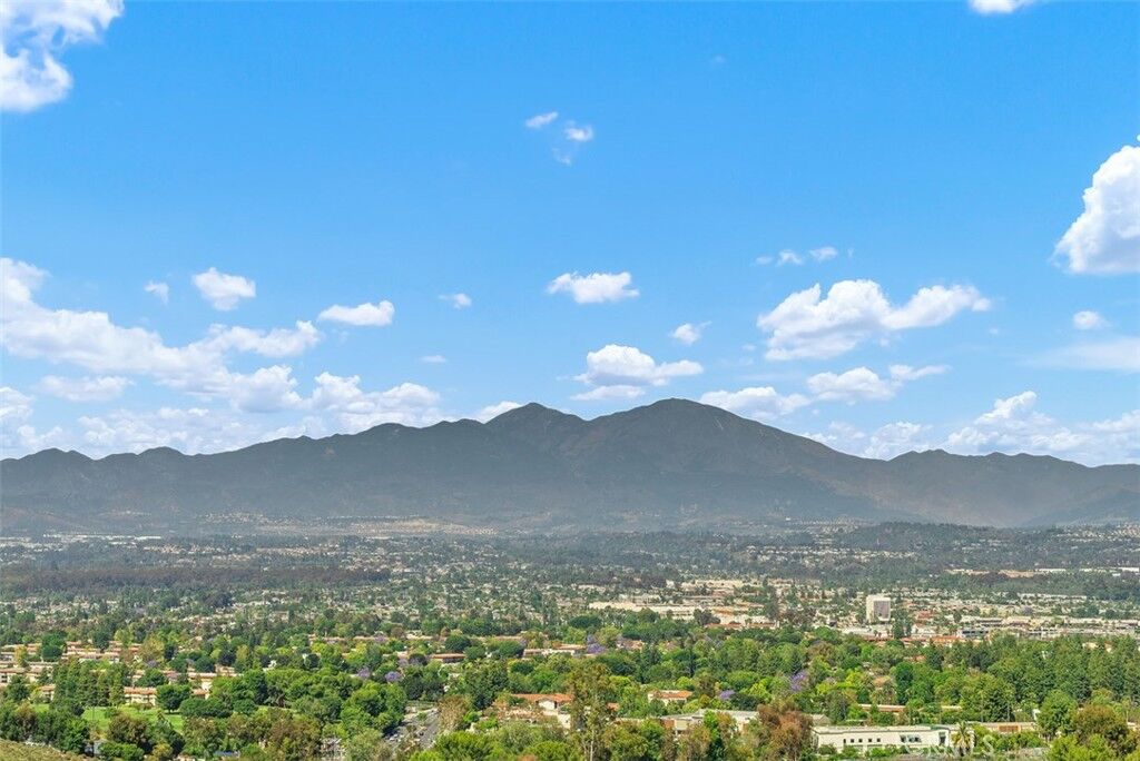 Property Photo:  4003 Calle Sonora Oeste 3B  CA 92637 