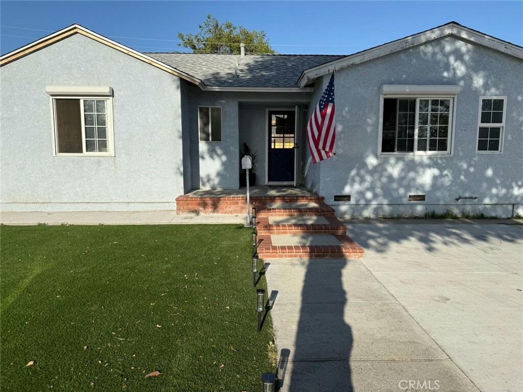 Property Photo:  14634 Flatbush Avenue  CA 90650 