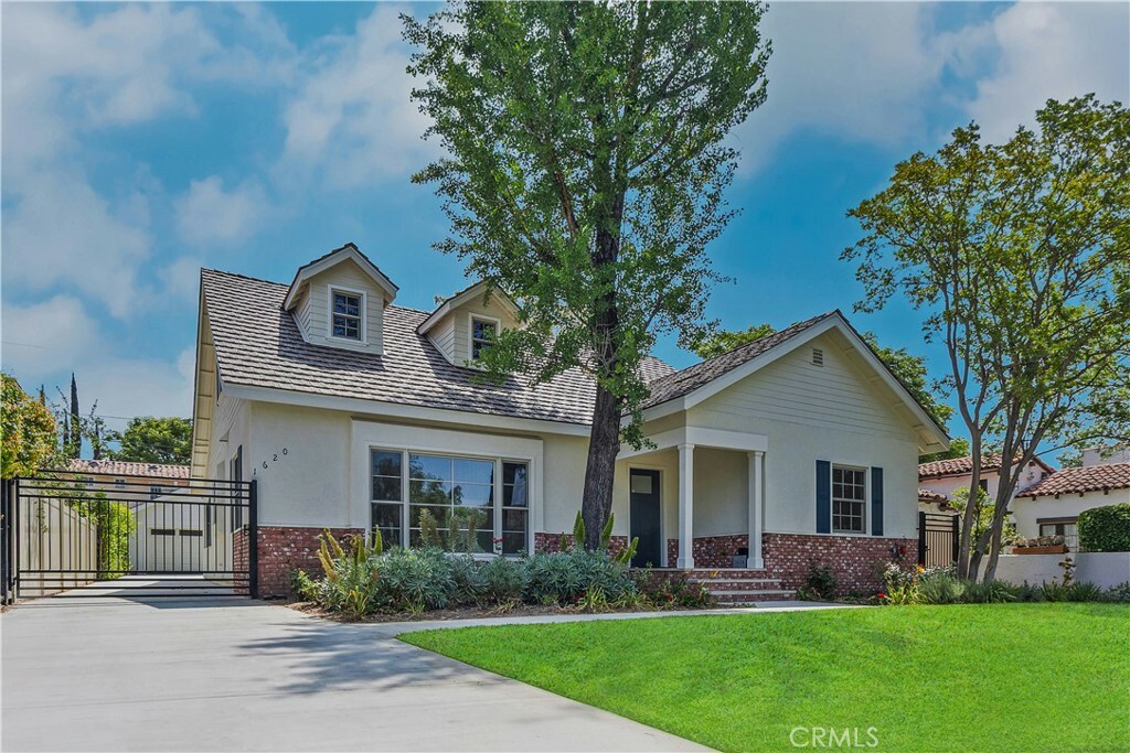 Property Photo: 1620 Rubio Drive CA 91108