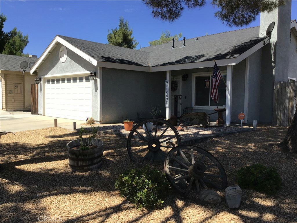 Property Photo: 9144 Oakleaf Court CA 92344