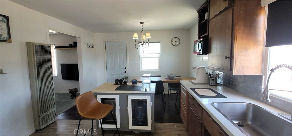 Property Photo: 12101 Kern Avenue CA 93516