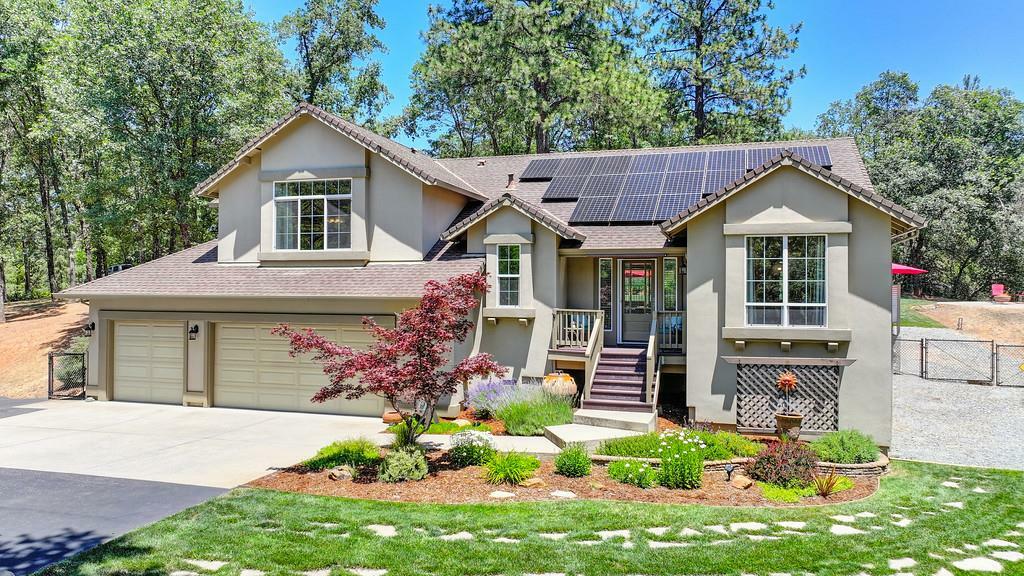 Property Photo: 612 Red Bud Lane CA 95722