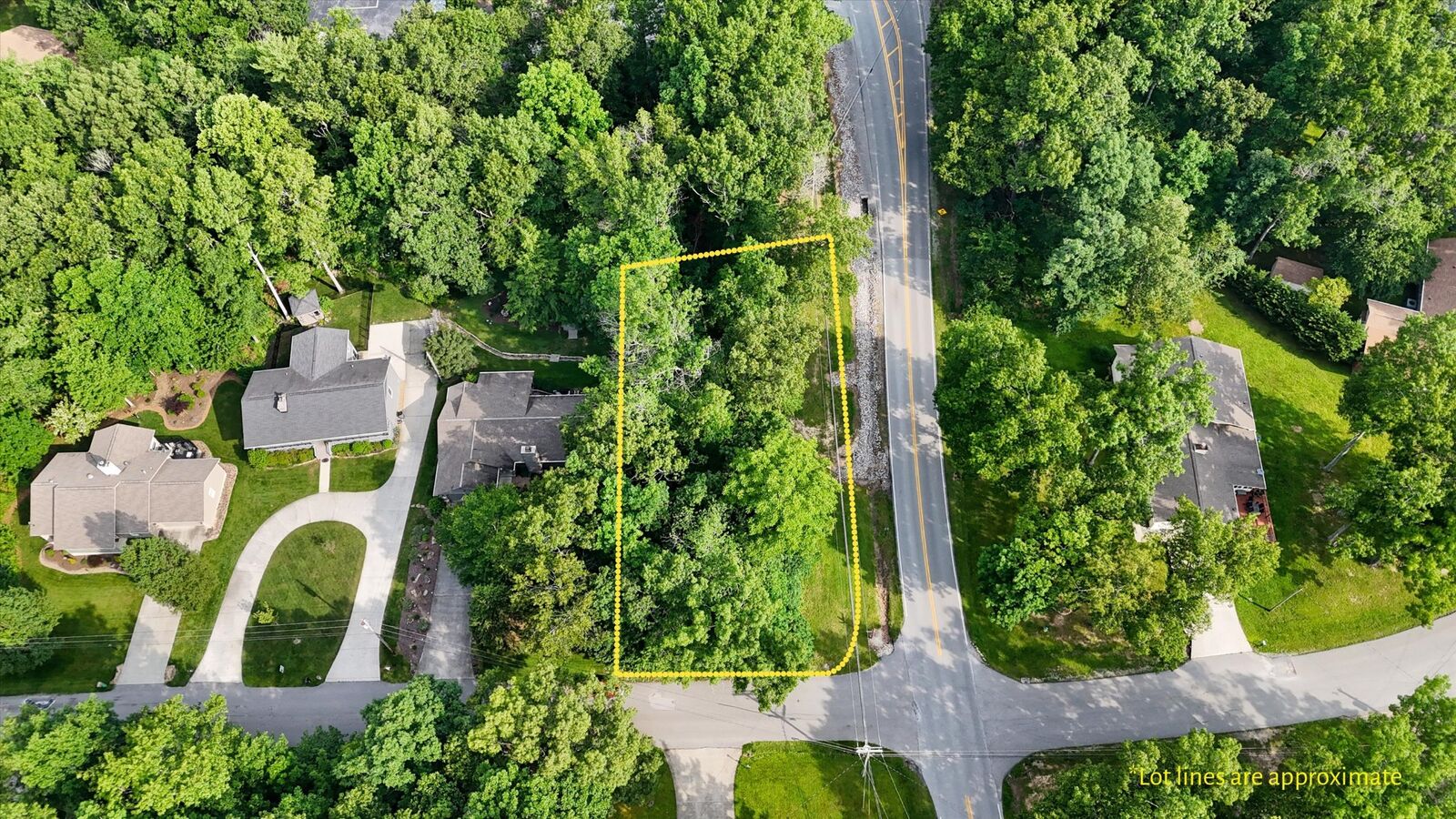 Property Photo:  120 Lakeview Dr  TN 38558 