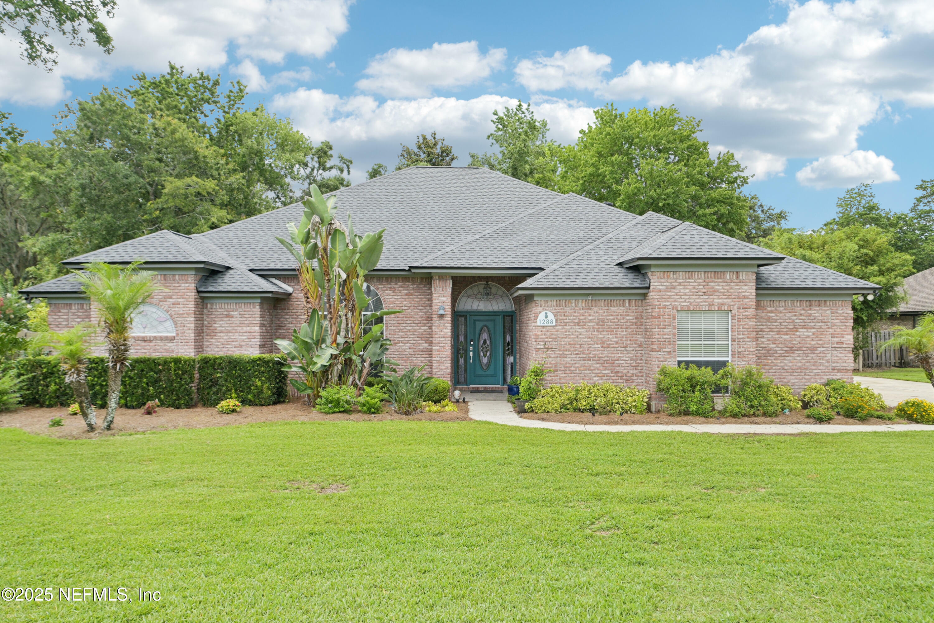 Property Photo: 1288 Creek Bend Road FL 32259