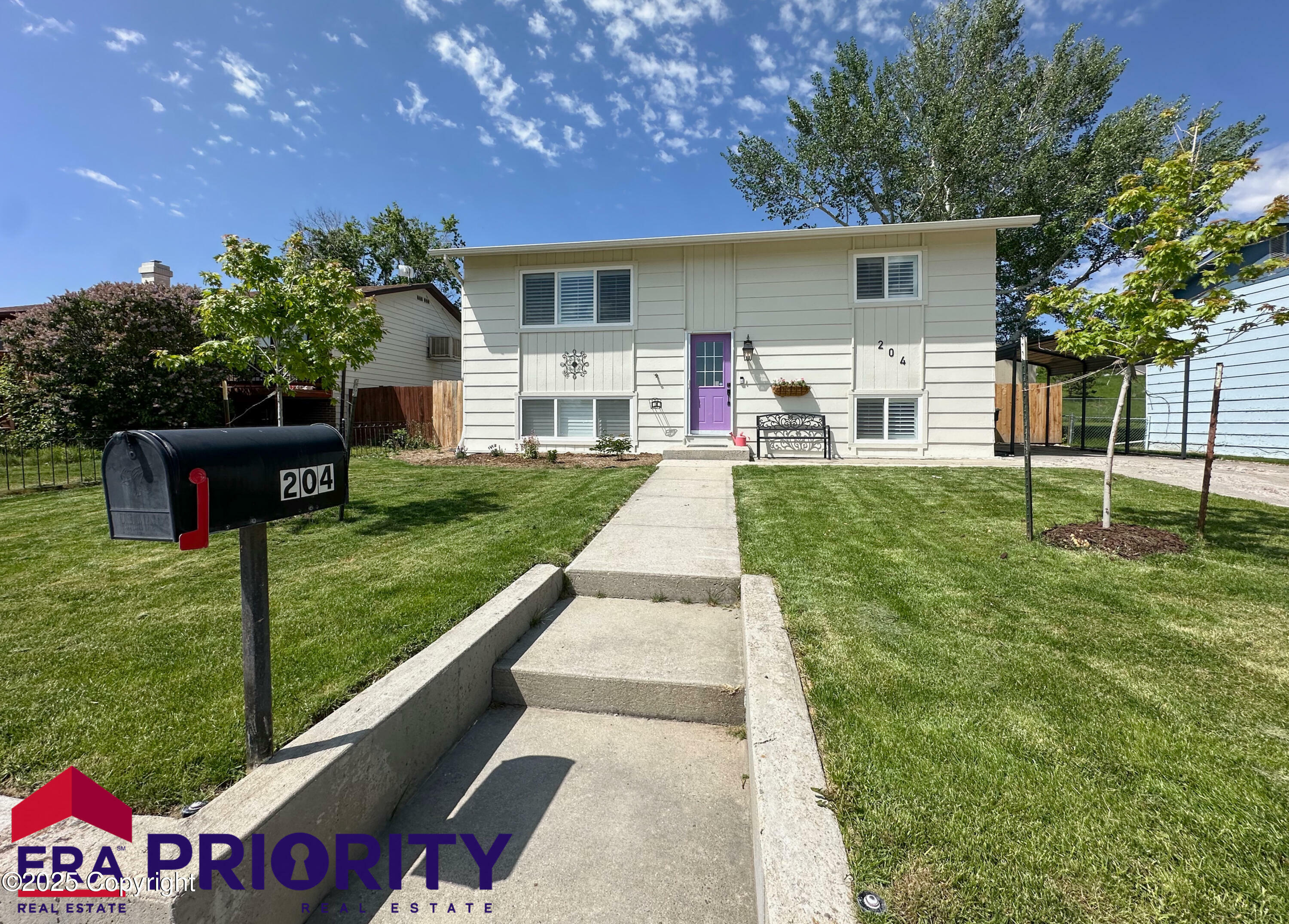 Property Photo: 204 W Juniper Ln - WY 82718