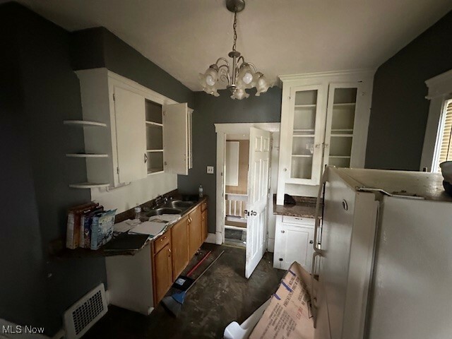 Property Photo: 6108 Gateway Boulevard S OH 44035