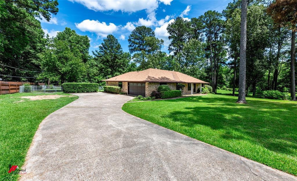 Property Photo: 12337 Highway 175 LA 71052