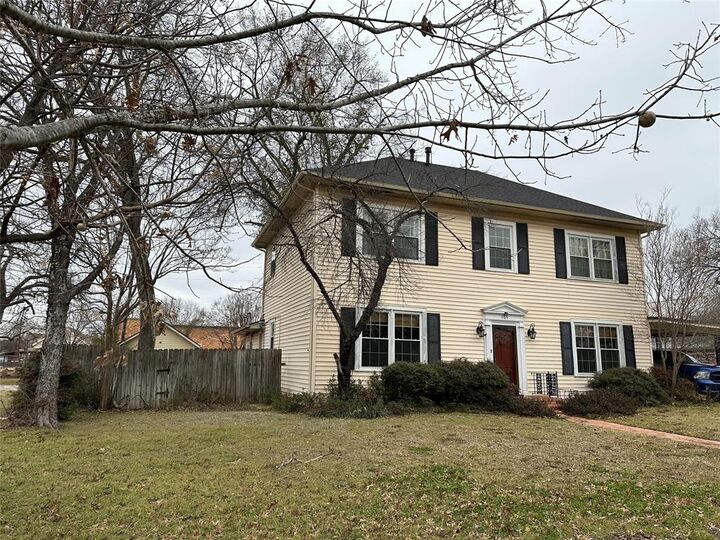 509 E Main Street  Mexia TX 76667 photo