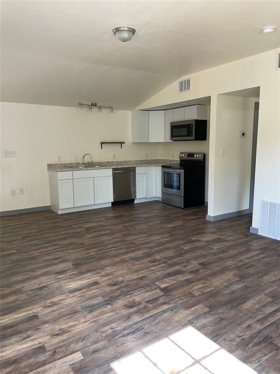 Property Photo: 929 Holbrook Street TX 75457