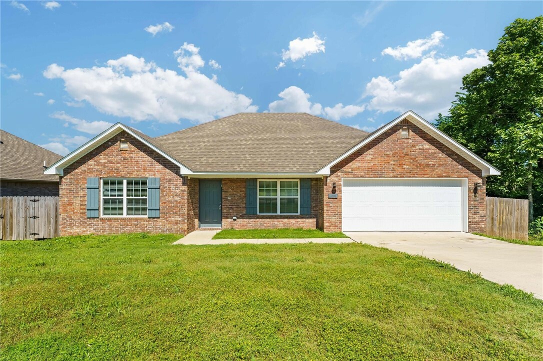 1001 Rachel Avenue  Gentry AR 72734 photo