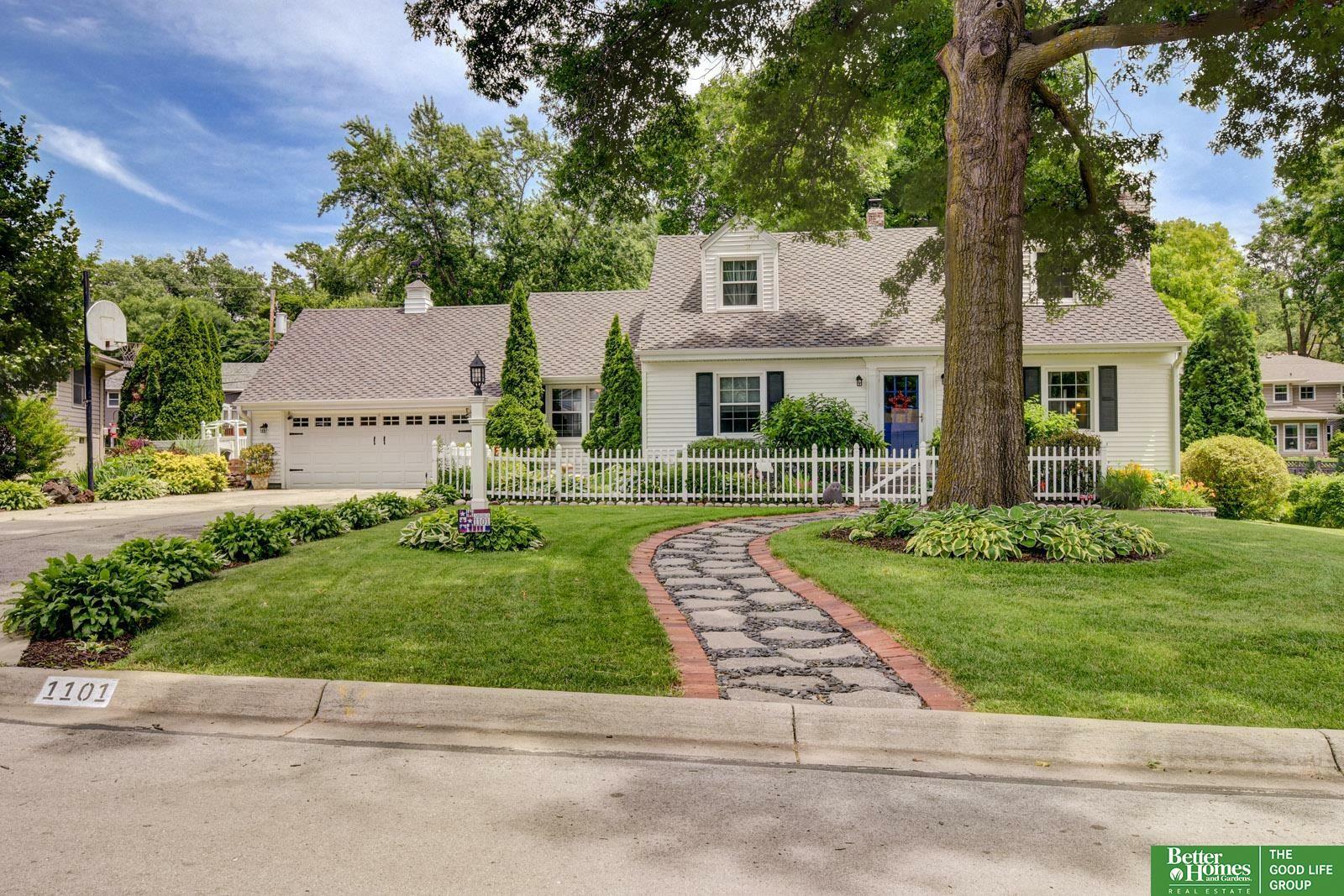 Property Photo:  1101 Dillon Drive  NE 68132 