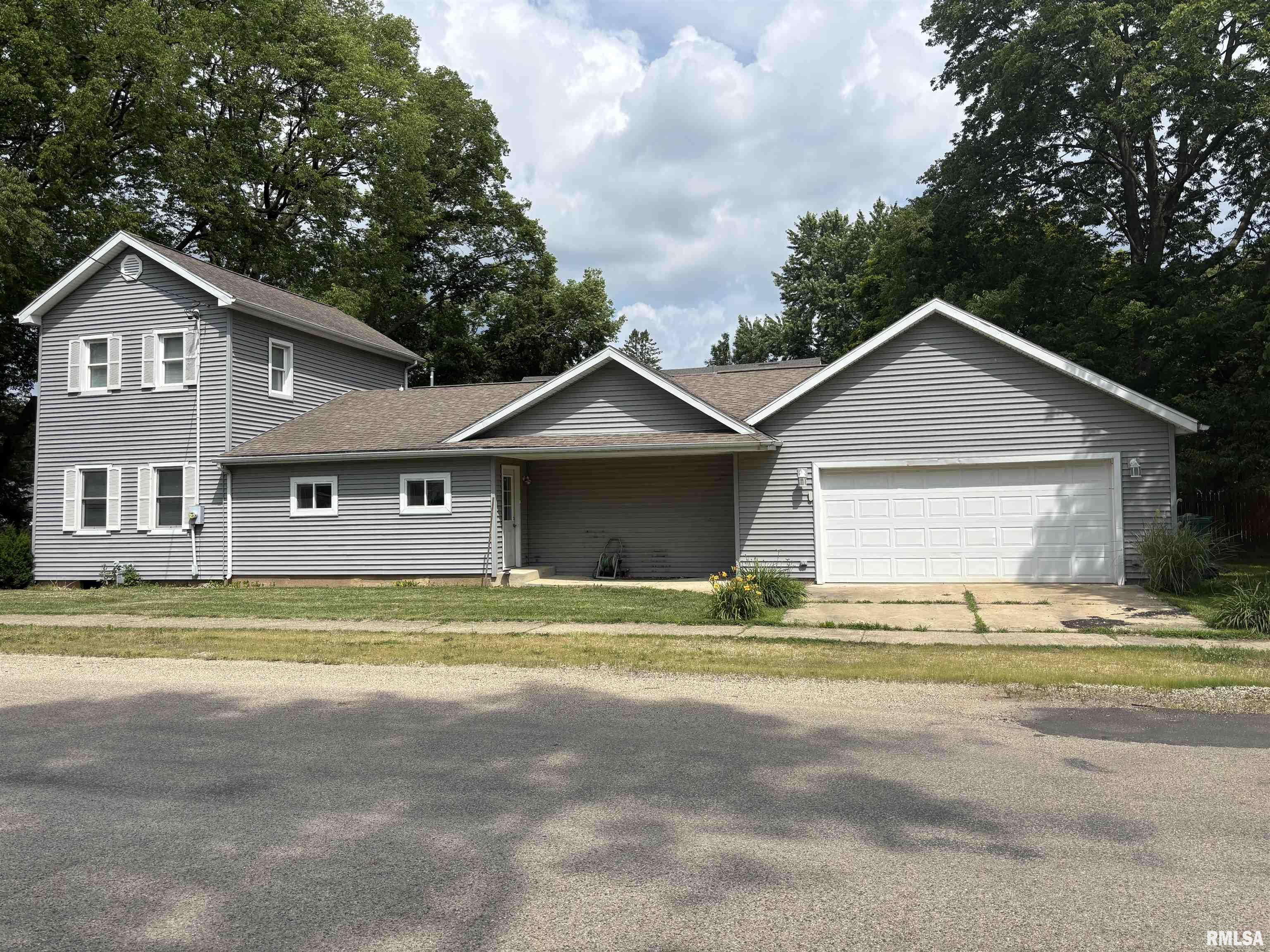 Property Photo: 600 Edward Street IL 61537