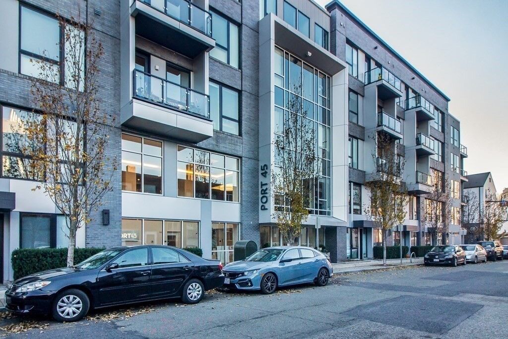 Property Photo: 45 W 3rd 309 MA 02127
