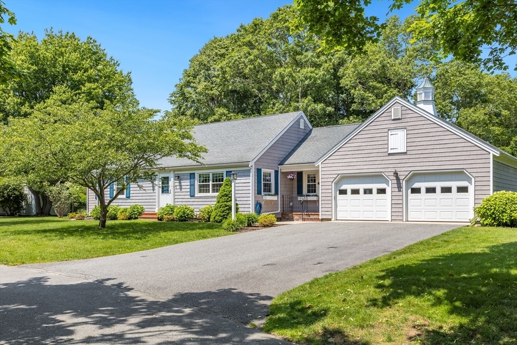 24 Emerald Ln  Falmouth MA 02536 photo