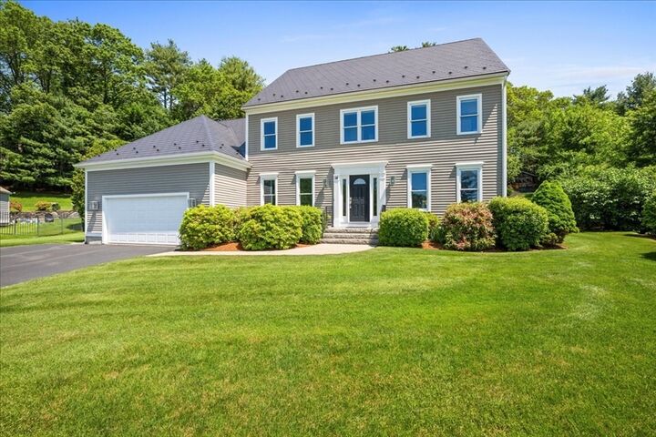 14 Vanessa Dr  Northborough MA 01532 photo