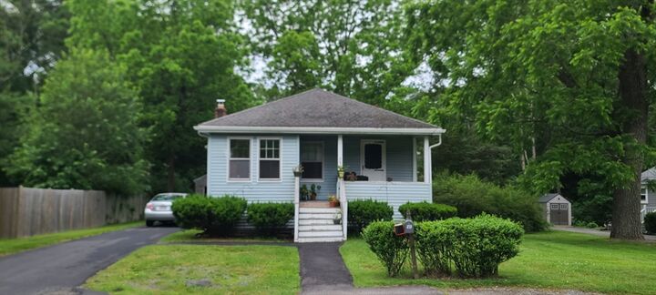 Property Photo:  293 Cocasset St  MA 02035 