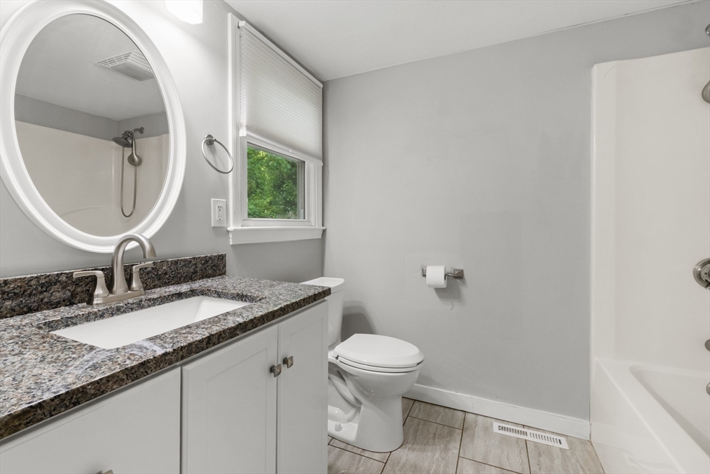 Property Photo:  42 Deer Hollow Rd  MA 02644 