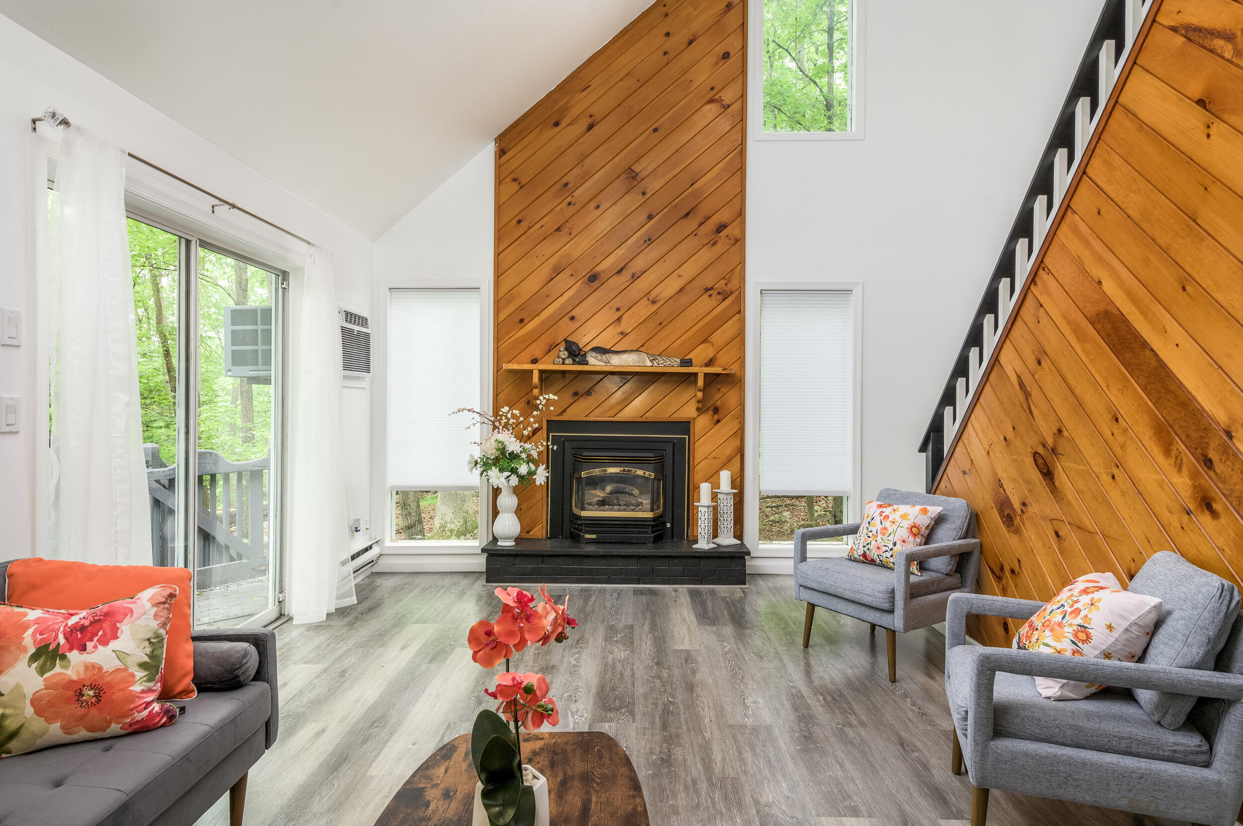 Property Photo: 2162 Glasgow Drive PA 18324
