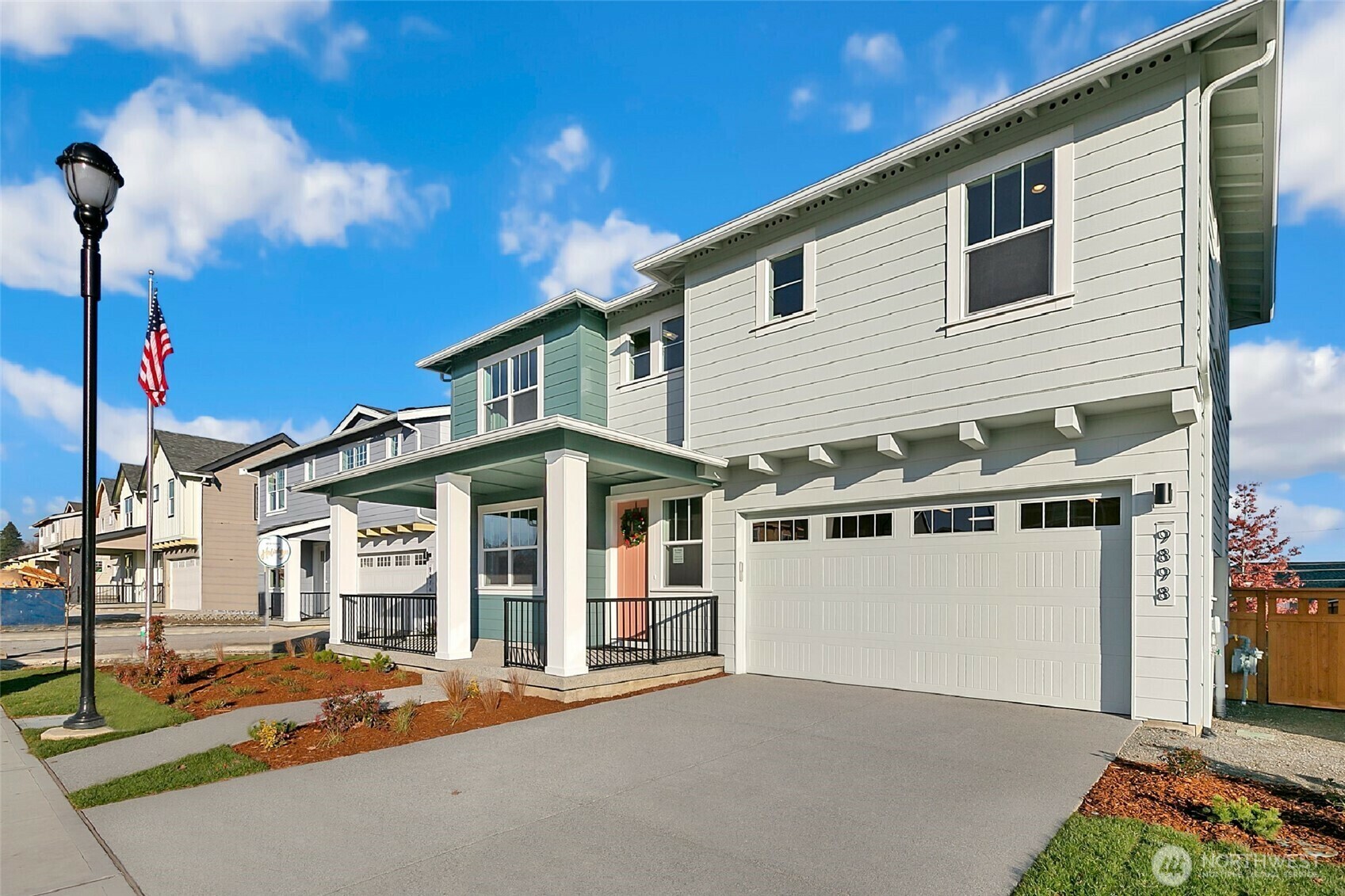Property Photo:  9898  5th Lane SW 23  WA 98106 