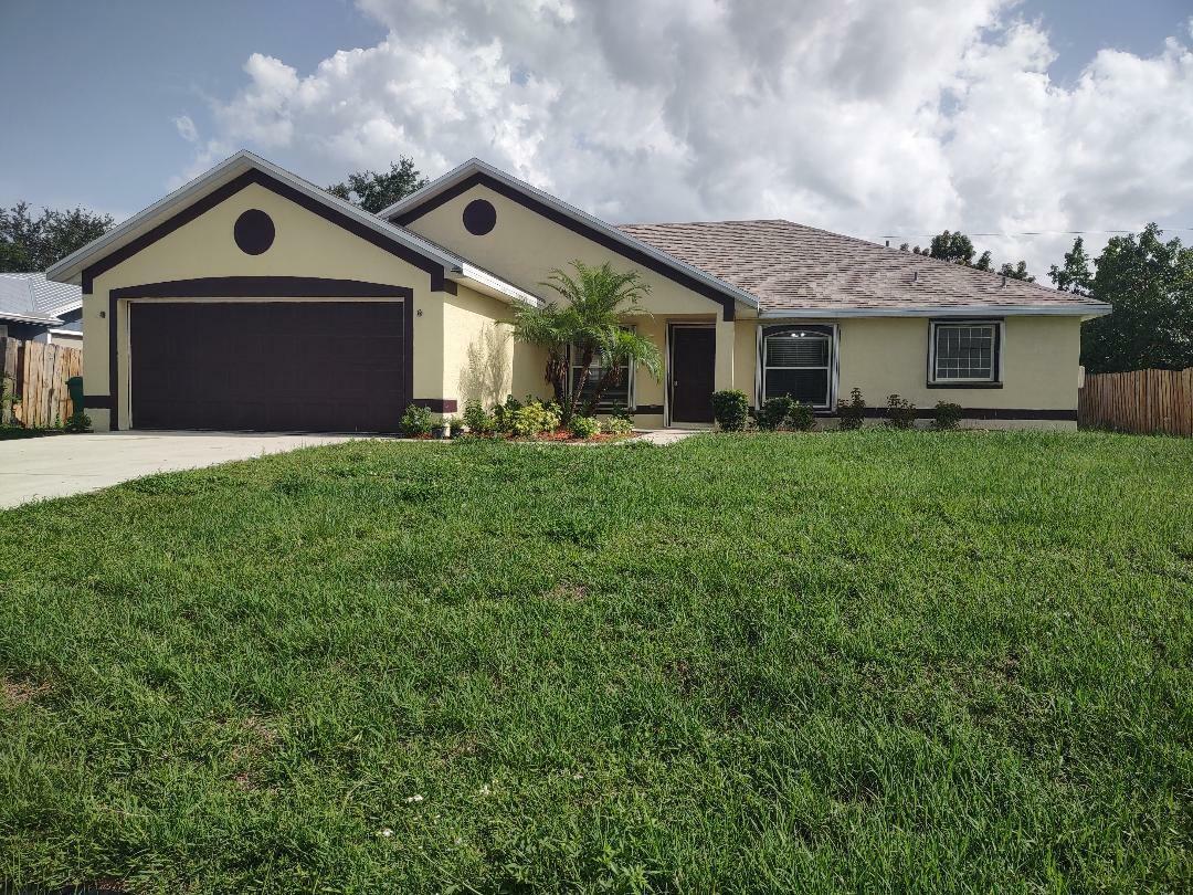Property Photo: 1032 SW Castaneda Lane SW FL 34953
