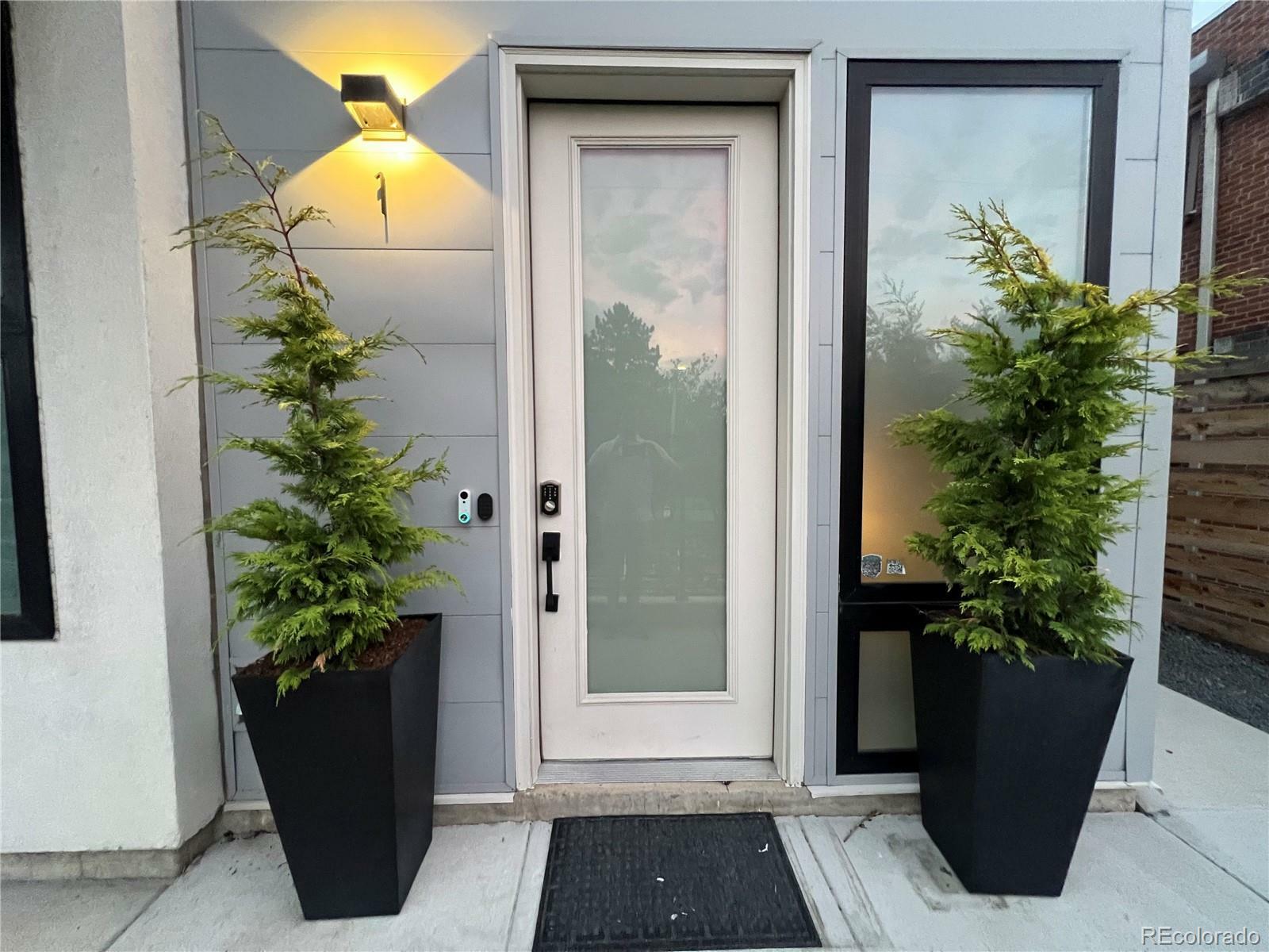 Property Photo: 2851 W 23rd Avenue 1 CO 80211