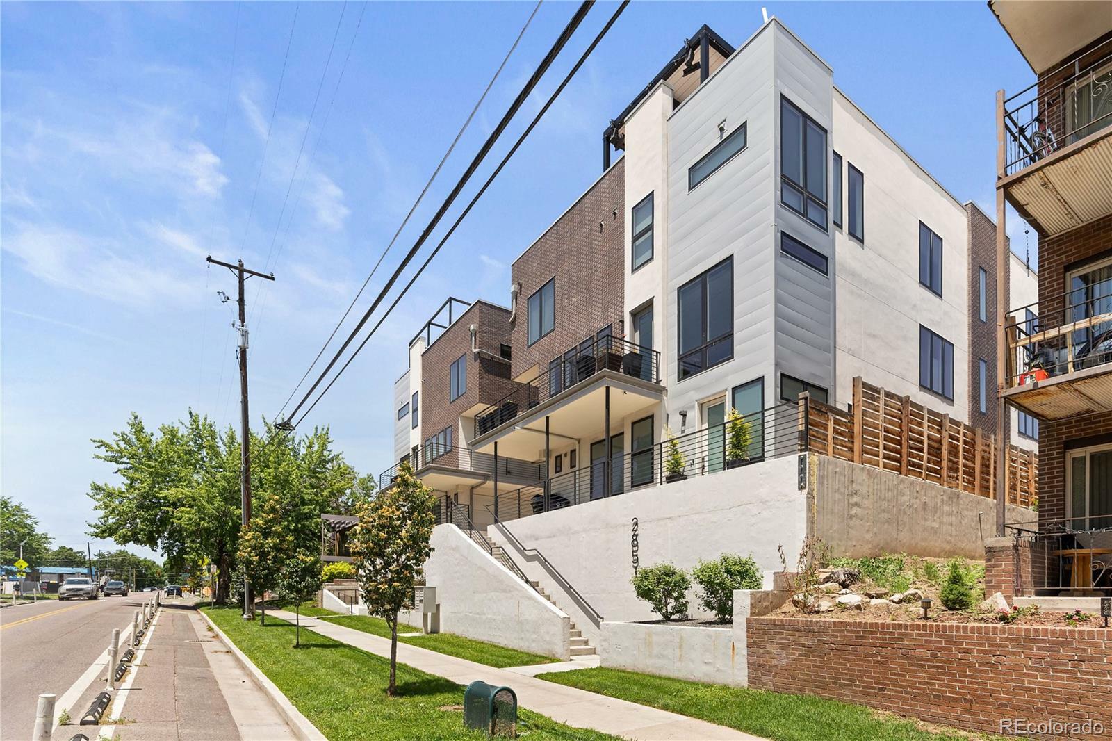 Property Photo: 2851 W 23rd Avenue 1 CO 80211
