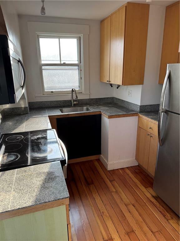 Property Photo: 19 Walnut Street 3 RI 02840