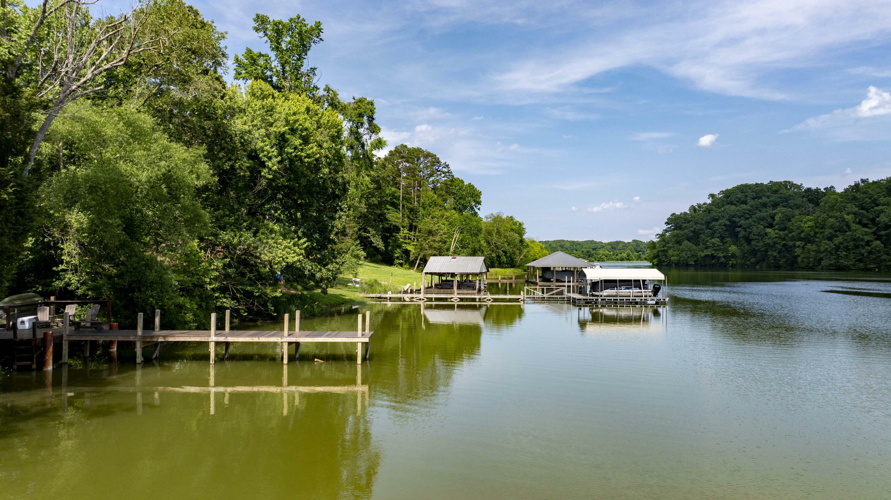 Property Photo: 550 Sertoma Drive TN 37321