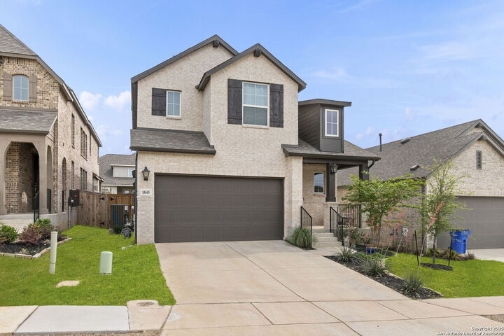 Property Photo: 1845 Nettletree TX 78132