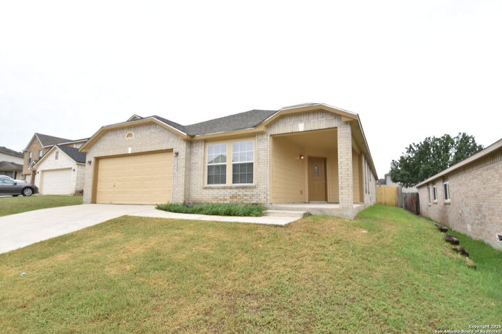 Property Photo: 1510 June Berry TX 78260