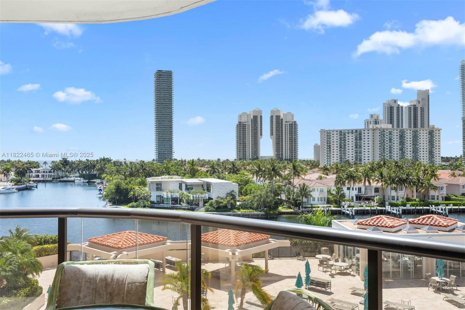 Property Photo:  19667 Turnberry Way 6-A  FL 33180 