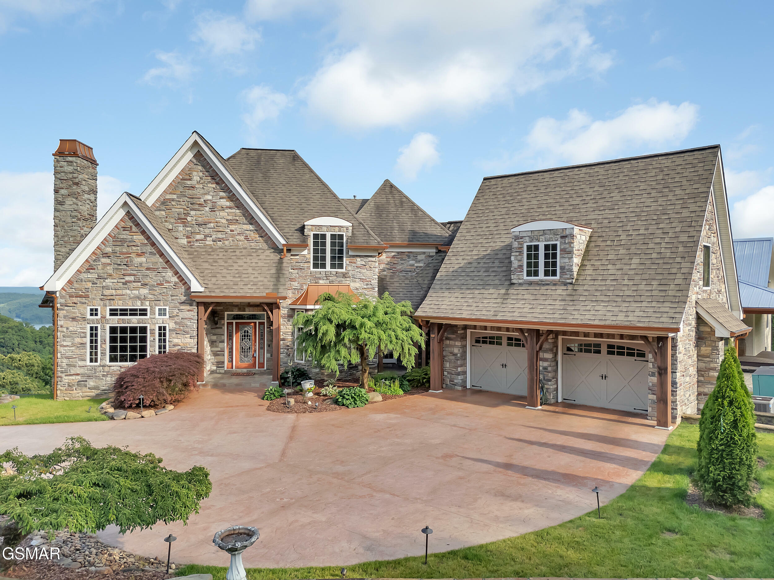 Property Photo: 498 Proffitt Ridge Road TN 37811