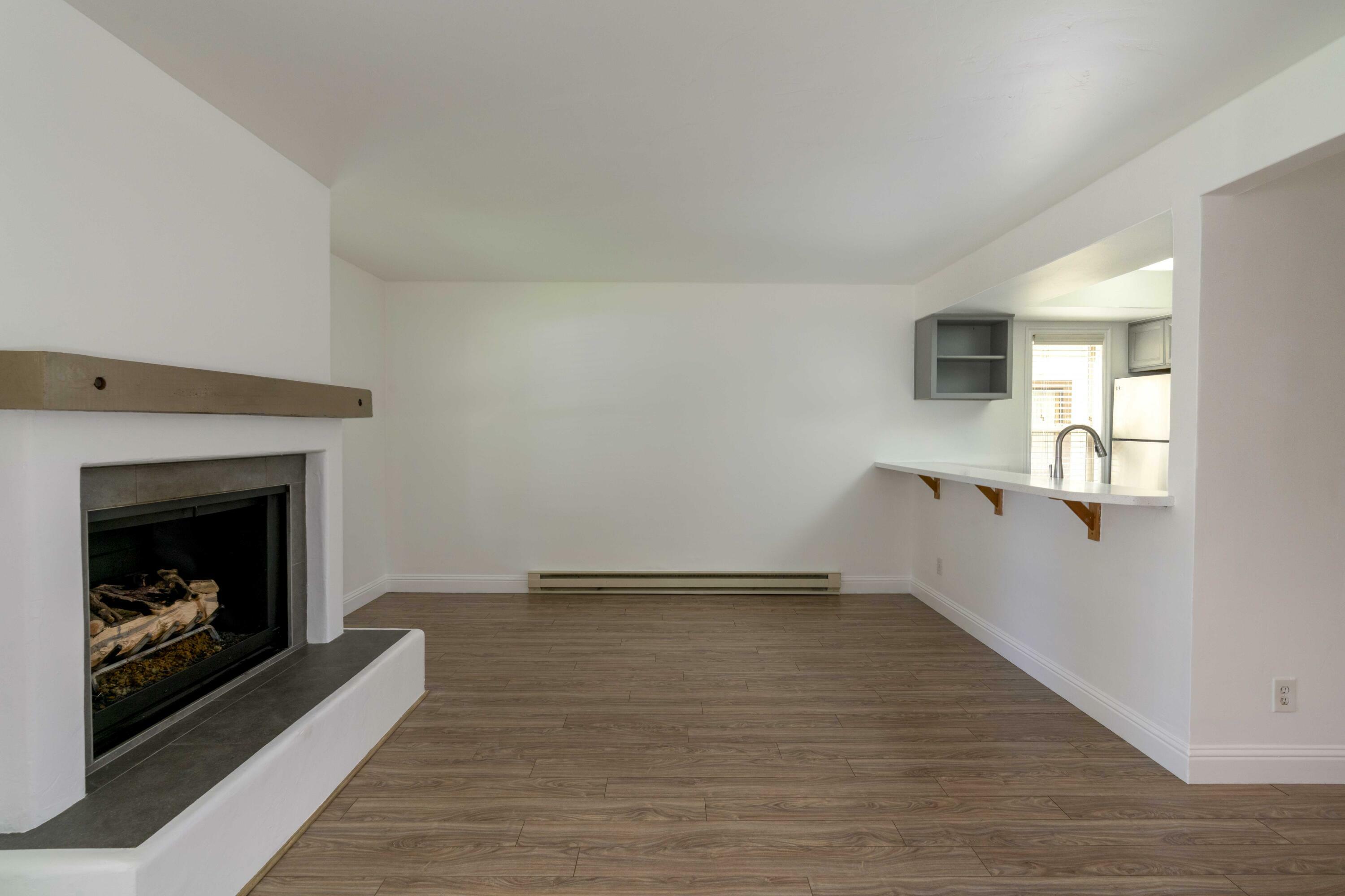 Property Photo:  171 W River St 105  ID 83340 