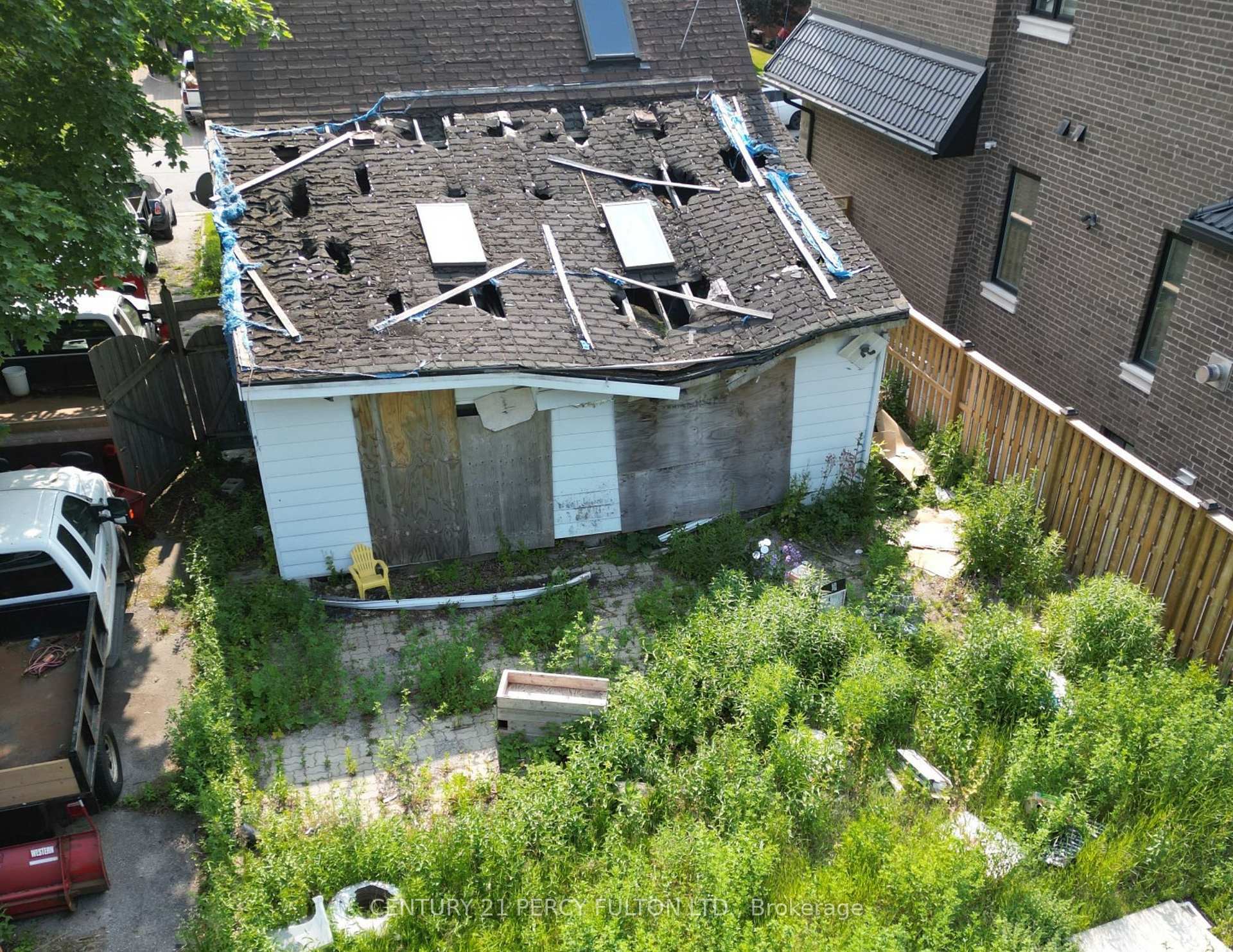 Photo de la propriété: 37 Allister Avenue ON M1M 3L1
