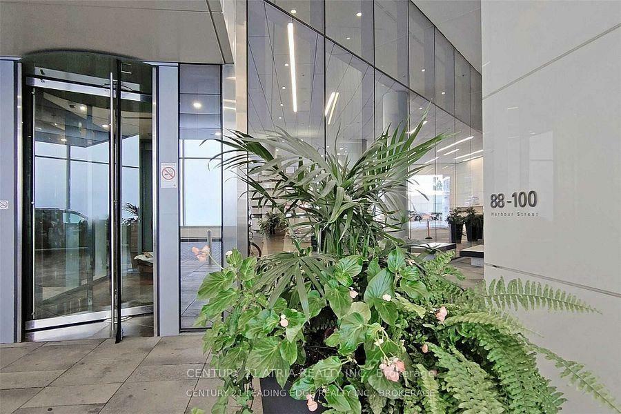 Property Photo: 100 Harbour Street 3408 ON M5J 0B5