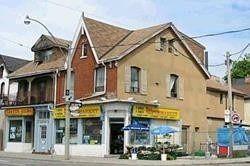 Property Photo: 220 Gerrard Street E 3 ON M5A 2E6