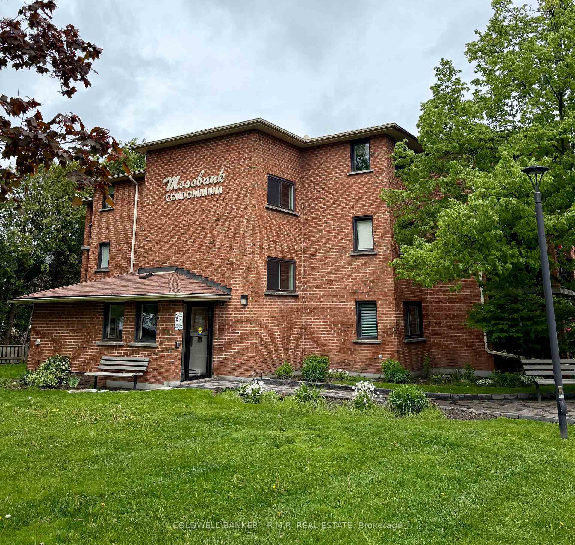 Property Photo: 219 Main Street N 103 ON L9P 1C4