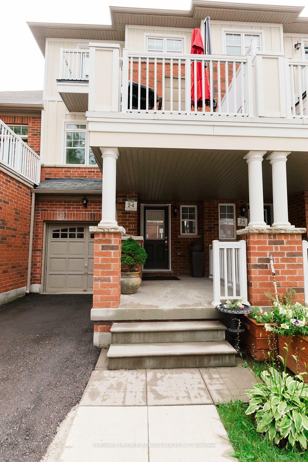 Property Photo: 102 Roy Grove Way ON L6E 0T7