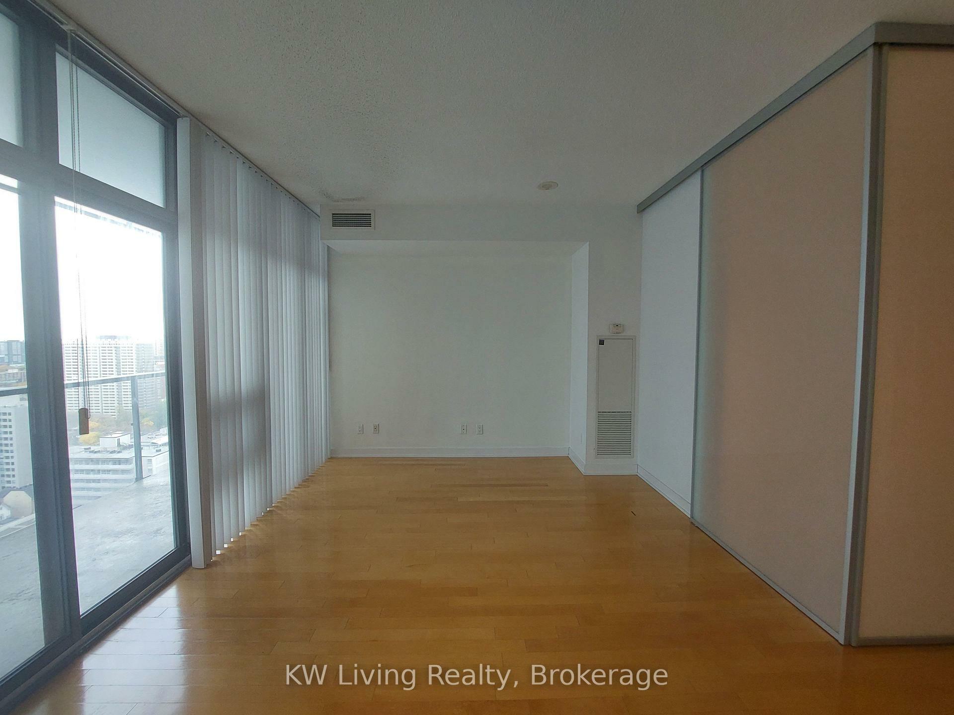 Property Photo: 33 Charles Street E 2412 ON M4Y 0B7