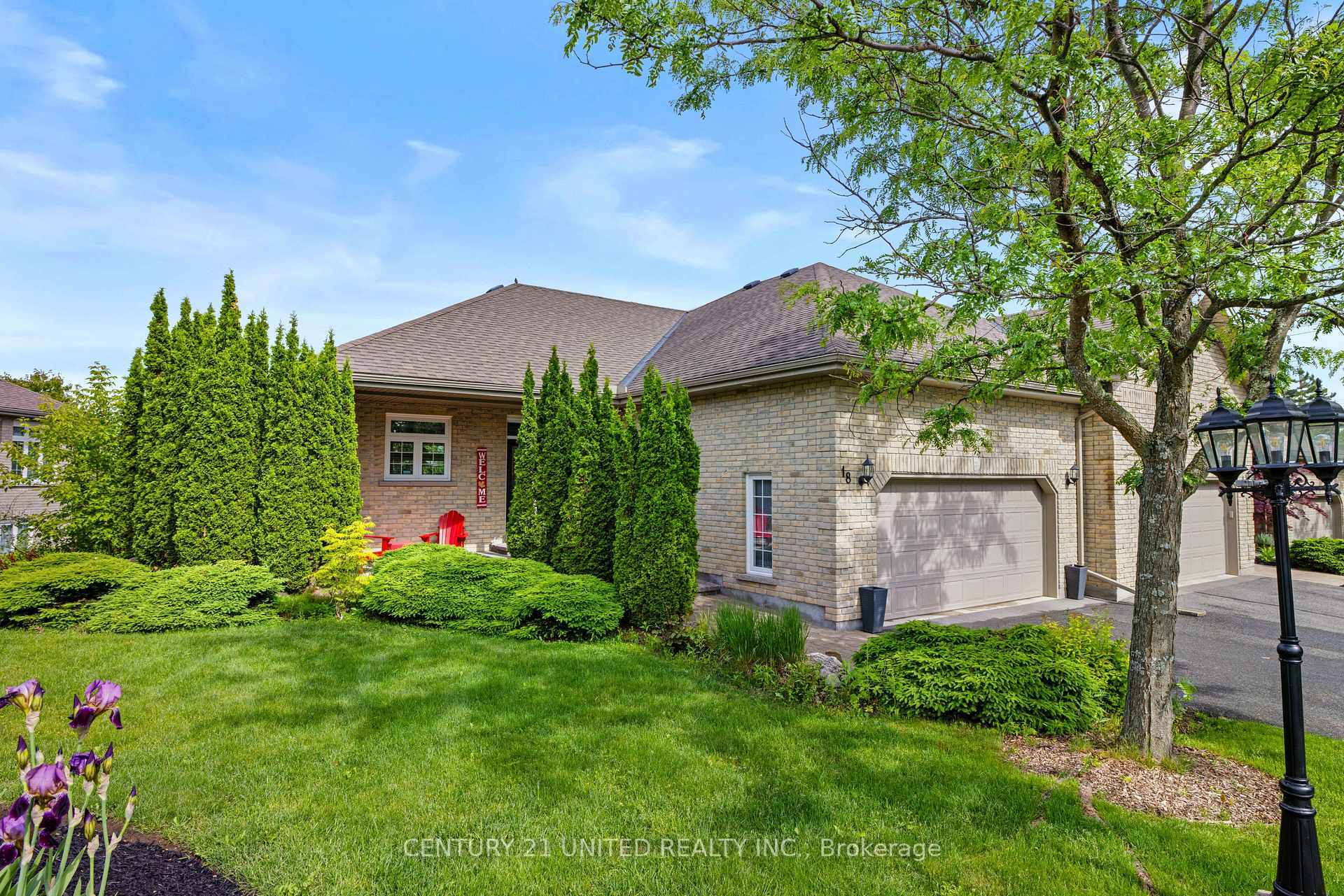Property Photo: 227 Carnegie Avenue 18 ON K9L 0B3