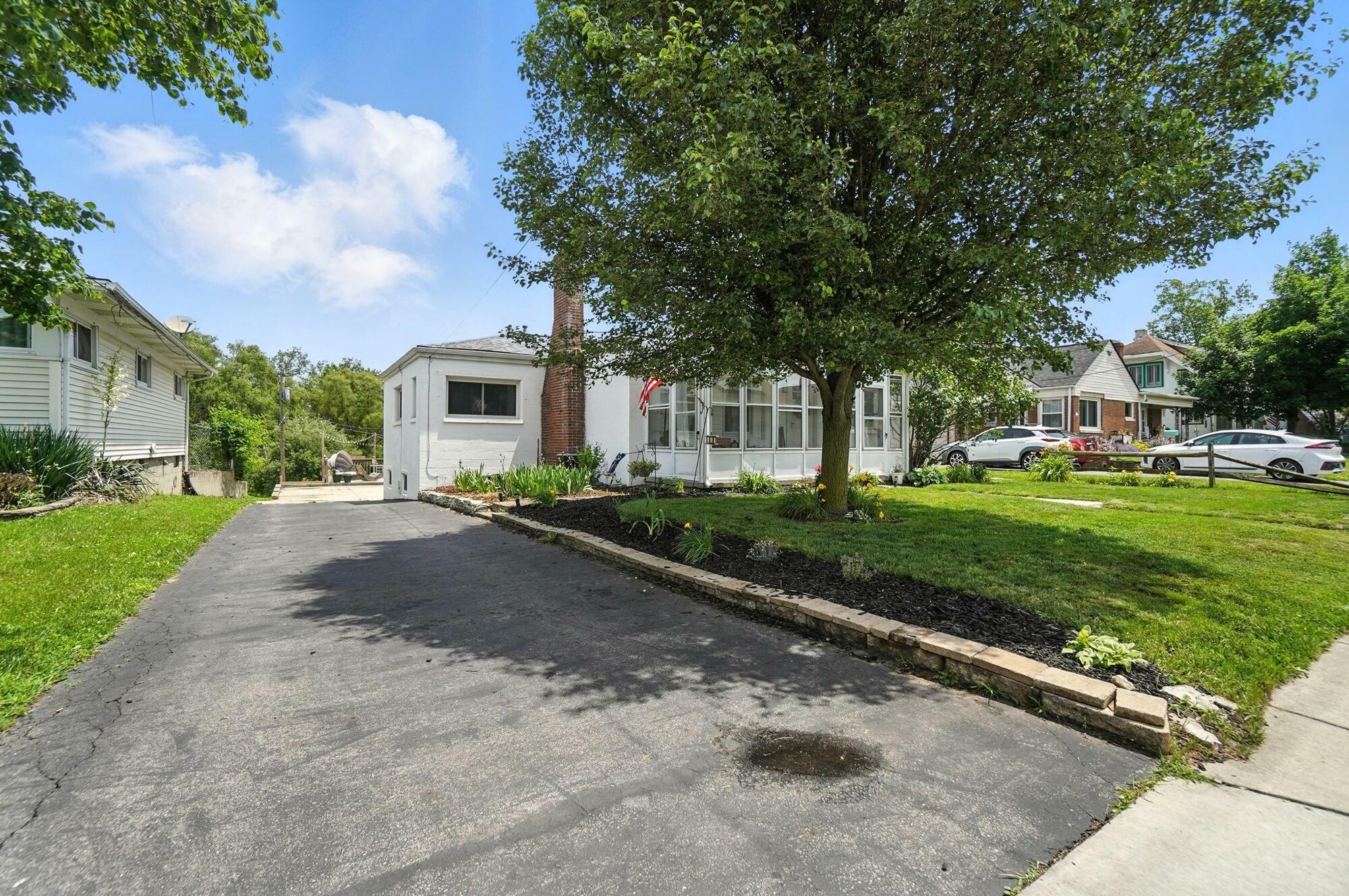 Property Photo: 1707 Broadway OH 45356
