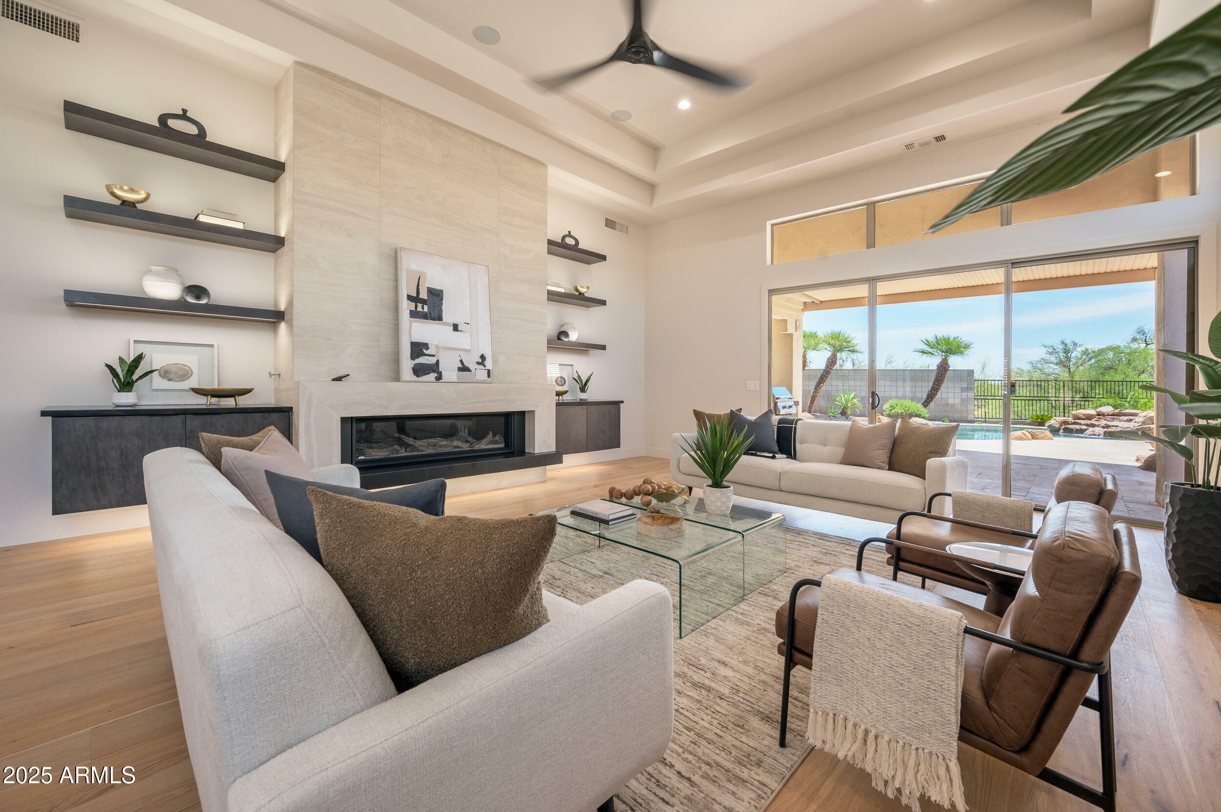 Property Photo: 3153 E Sierra Vista Drive AZ 85016