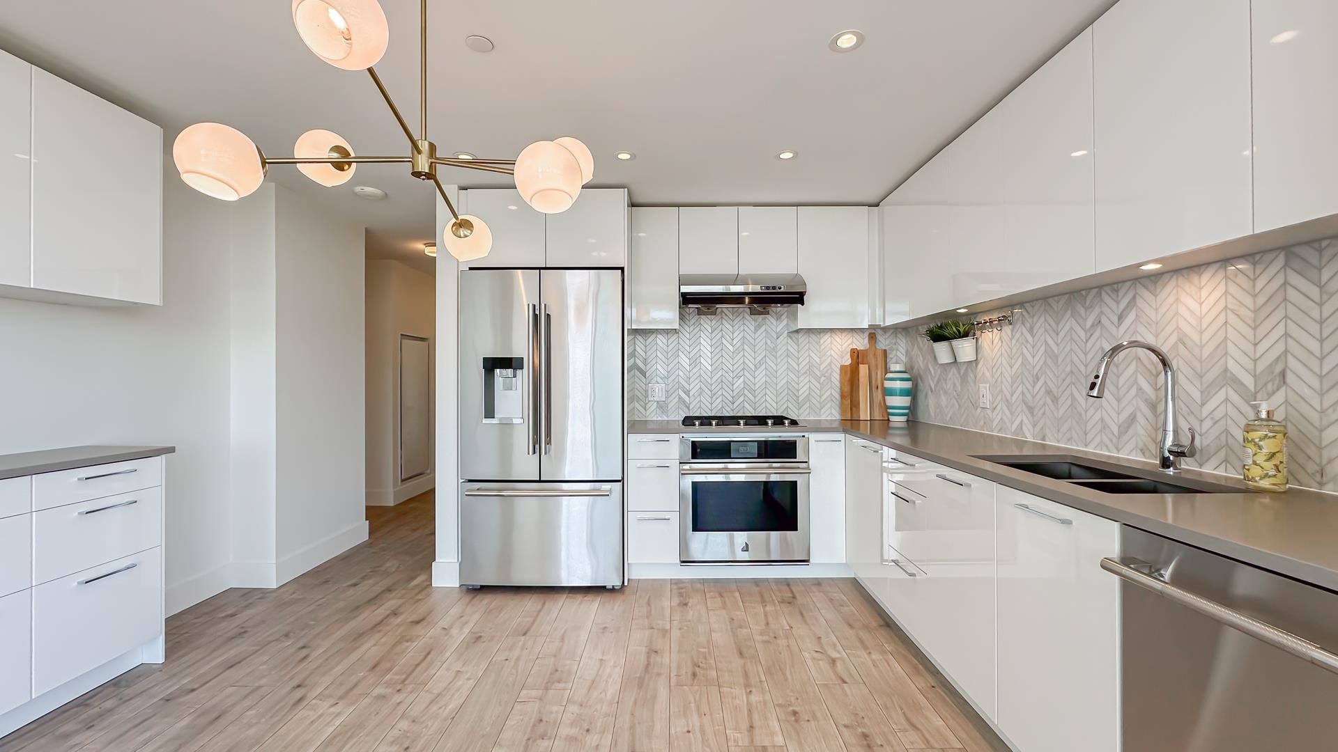 Property Photo:  8570 Rivergrass Drive 1202  BC V5S 0H4 