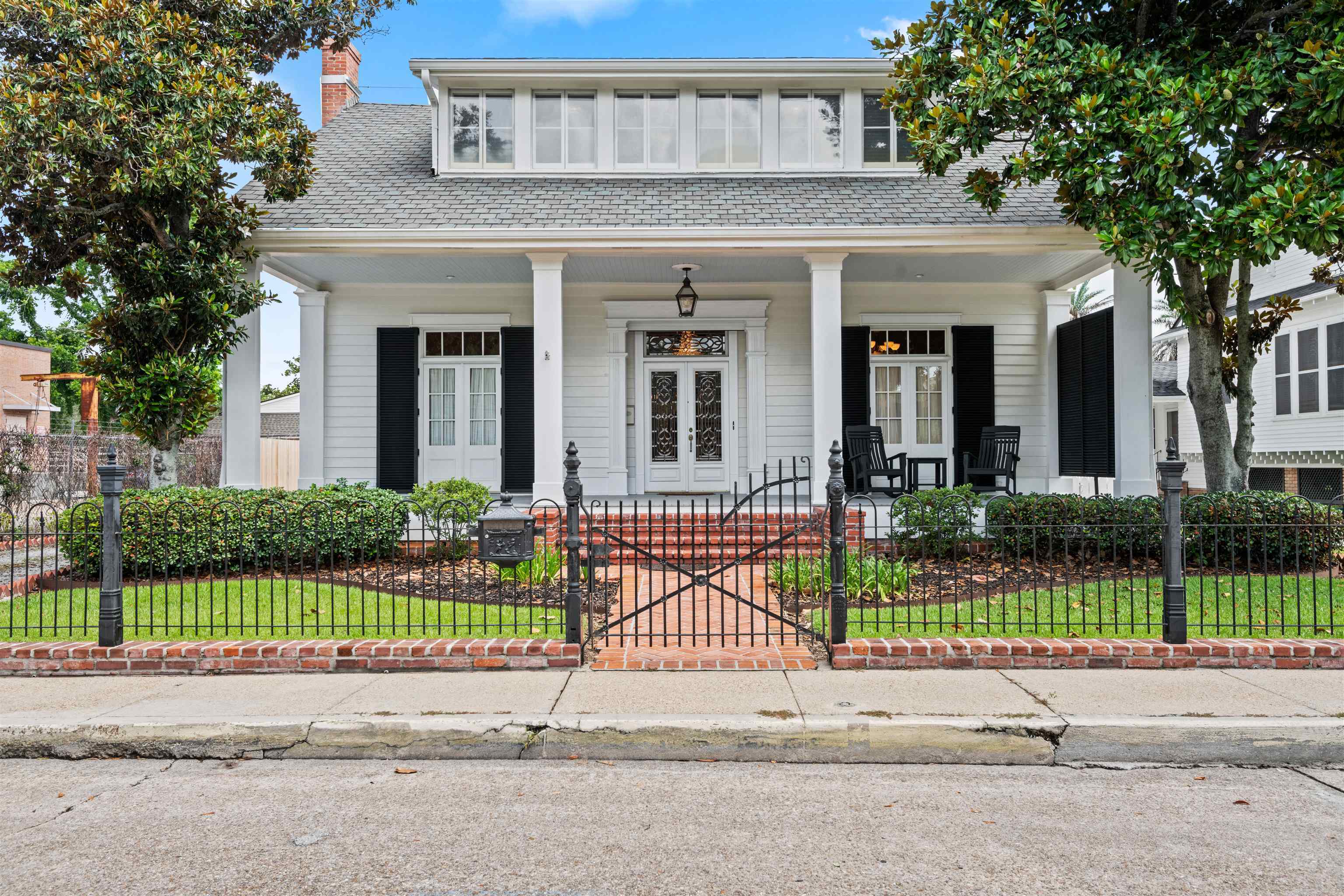 Property Photo:  629 Verret St  LA 70360 