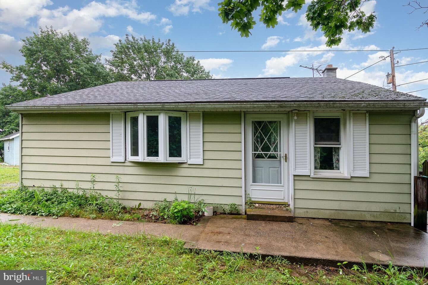 Property Photo:  10 Yorwick Road  PA 17015 