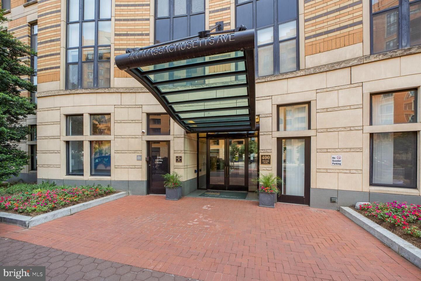 Property Photo: 400 Massachusetts Avenue NW 509 DC 20001