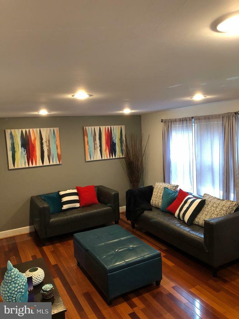 Property Photo: 13207 Black Walnut Court MD 20906
