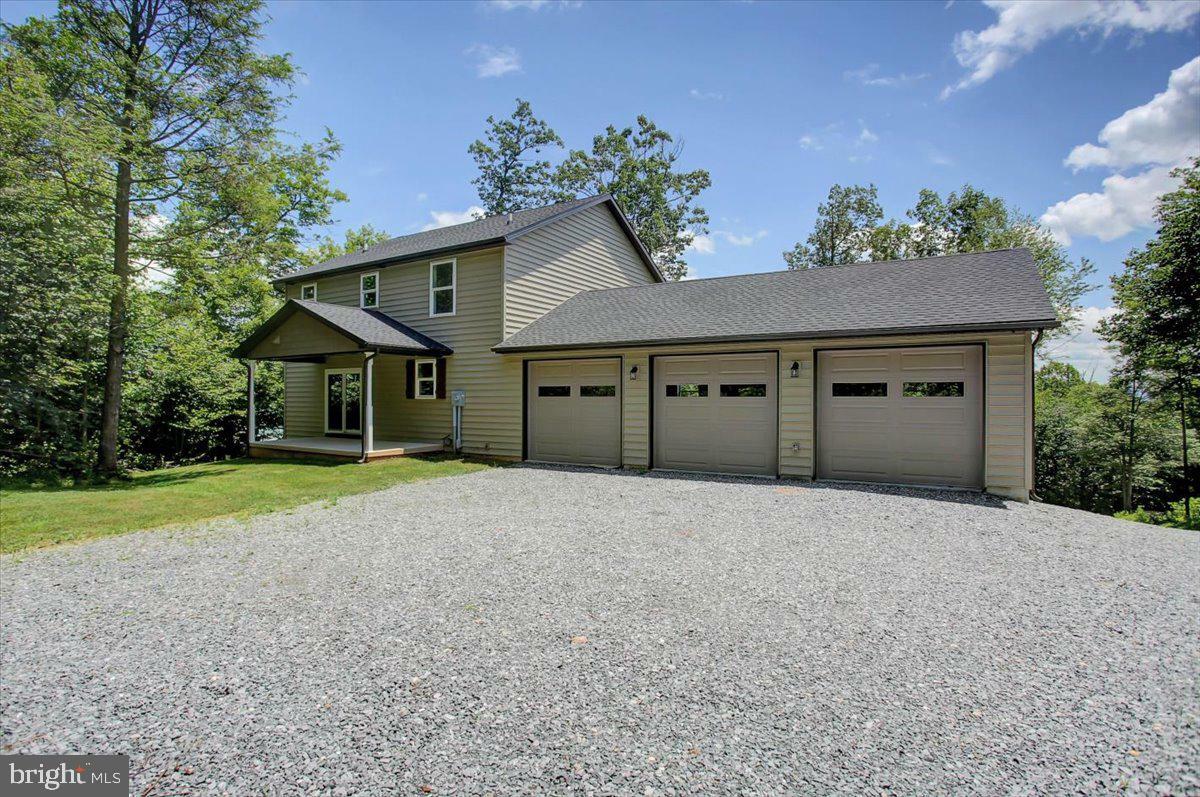 Property Photo: 11376 Skyline Dr PA 17244